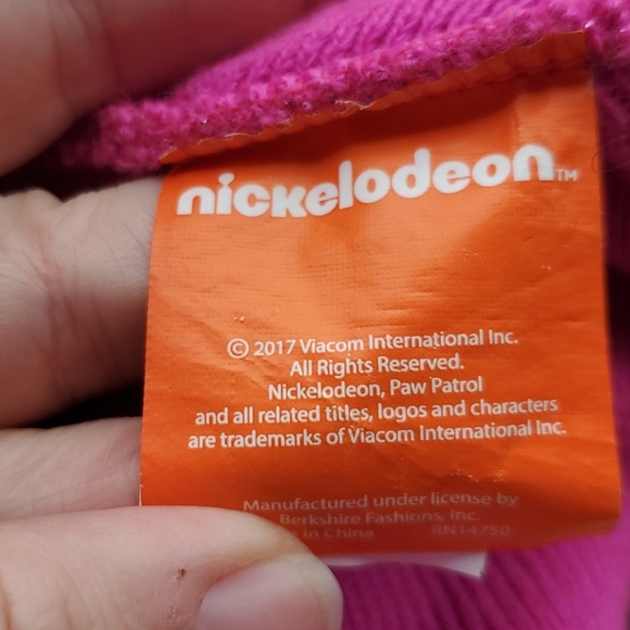 🌟 3 for $15 Deal! 🌟Paw Patrol pink gold beanie winter hat - Picture 3 of 4